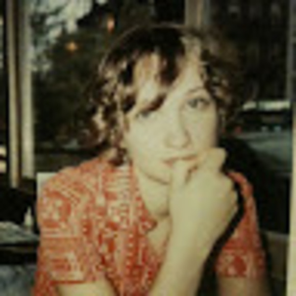 Meet your Posher, Heather - Picture 1 of 1